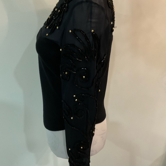 ANDREA JOVINE 100% WOOL BODY MESH TOP WITH ROPING FLOWER BEADING NWOT SIZE M - Picture 3 of 9